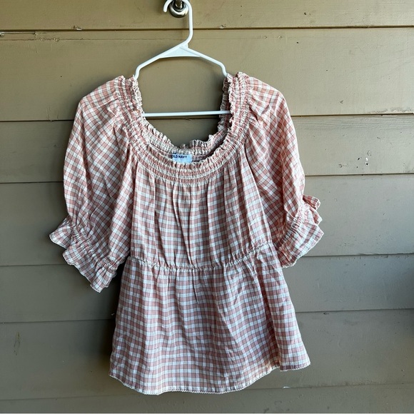 Old Navy Powder Pink Checkered Peasant Style Top - Size L - Picture 1 of 5